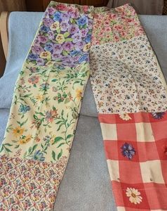 RONA vintage tablecloth patchwork plants. Size 8